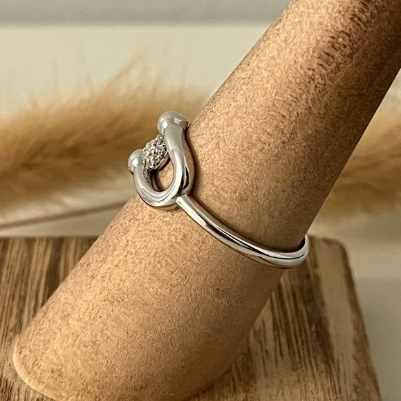 New 925 Solid Sterling Silver Belt Buckle Cubic Zirconia Dainty Ring Size 8 - Picture 3 of 6